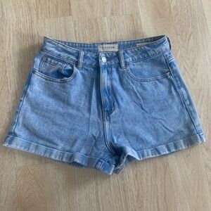 PacSun Medium Indigo Denim Mom Short